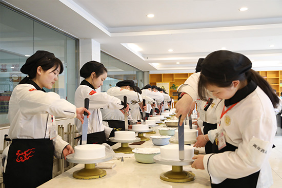 西式面点师需要学什么，国内发展前景如何？